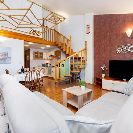 Olea Magica Apartments Rovinj Exterior foto